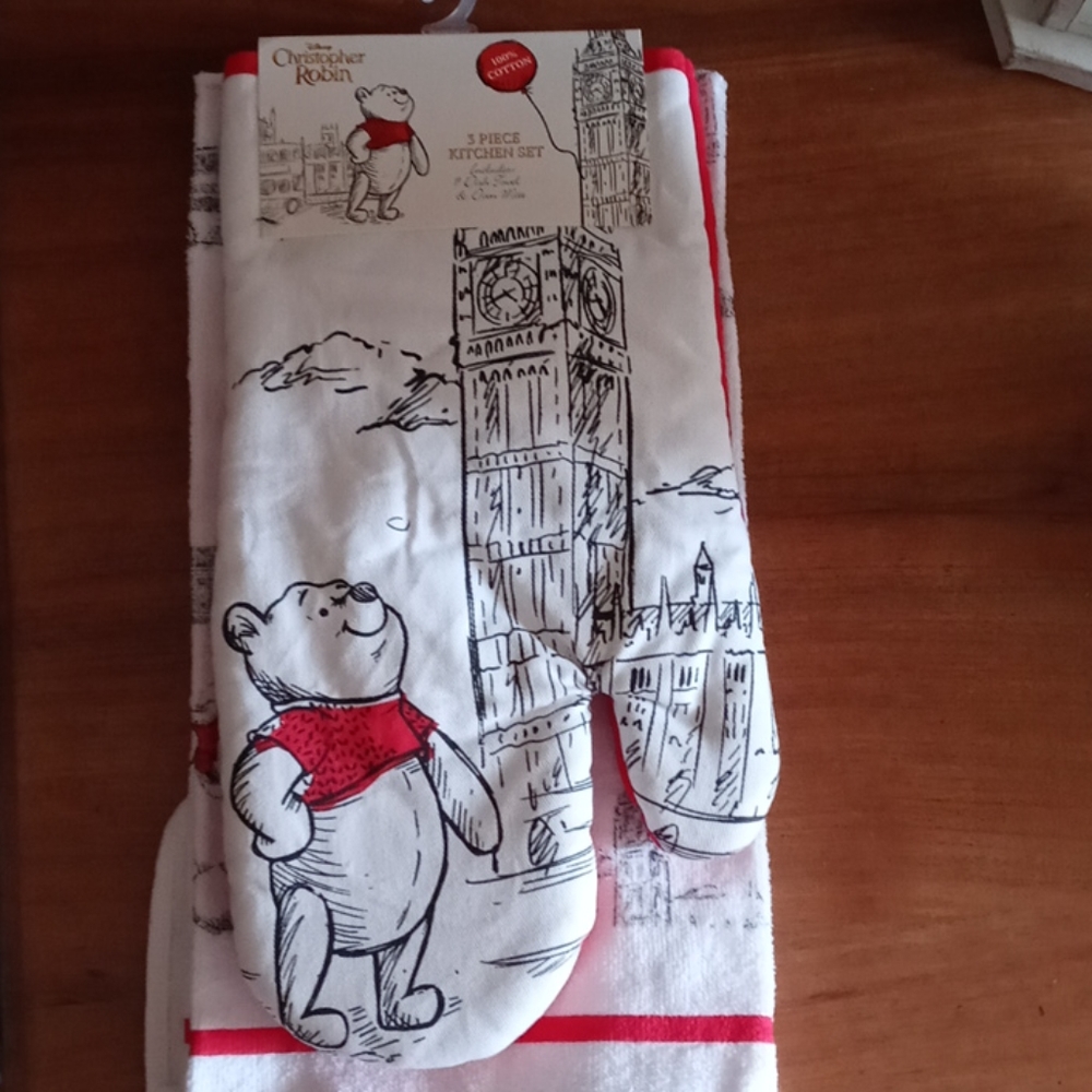 Christopher robin kitchen set